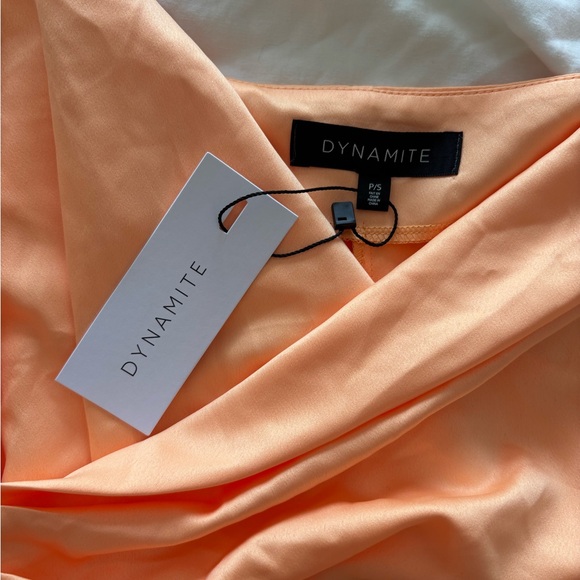 Dynamite Peach Mini Dress - Picture 5 of 7